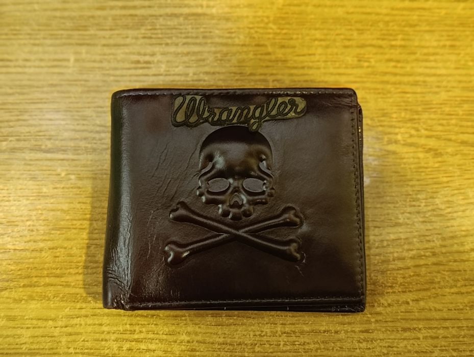 Wrangler отличен мъжки портфейл