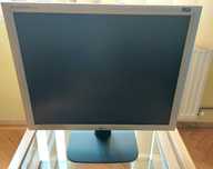 Monitor LCD LG si boxe Calculator Logitech S-0264B