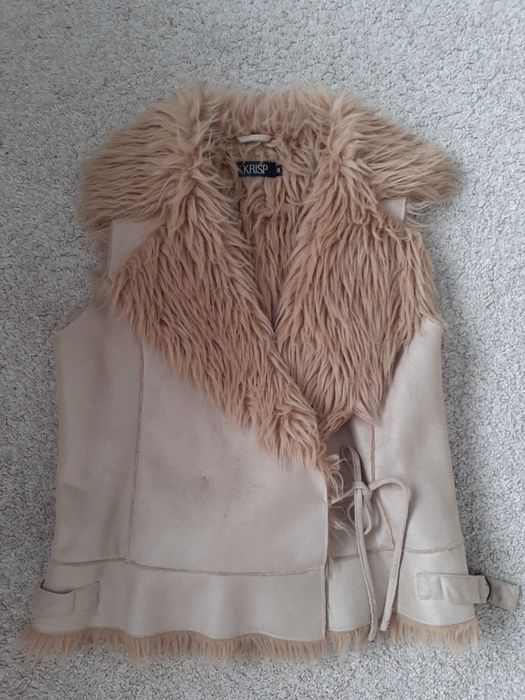 Vesta din imitație de piele întoarsă