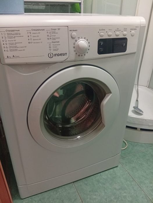 Продам стиральную машинку