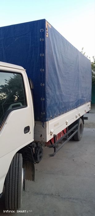 Isuzu tent sotiladi stoykalari bn  yangi