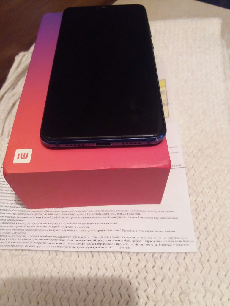 МОЩНЫЙ Mi 8 lite 6/128gb