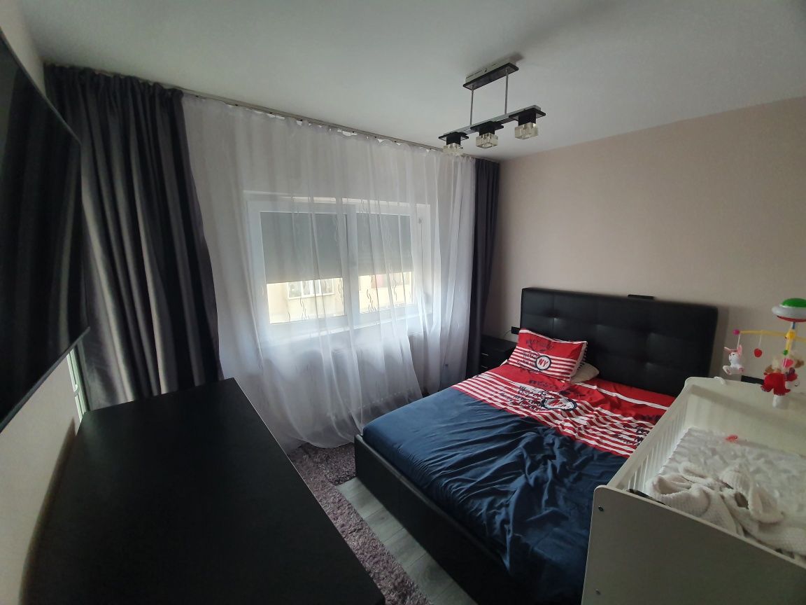 Apartament 3 camere - Inel 2