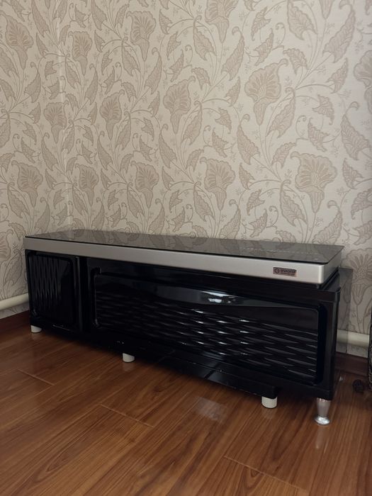 Подставка для телевизора