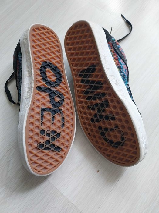 Кецове Vans лимитирана серия
