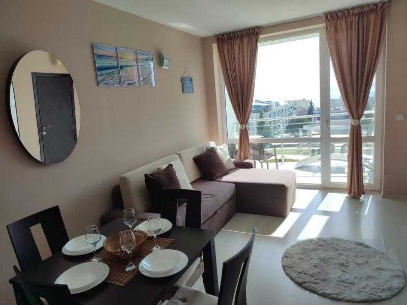 Дава се под наем Двустаен апартамент в Бургас, Сарафово - 52 кв.м за 433.5 € - Снимка #1