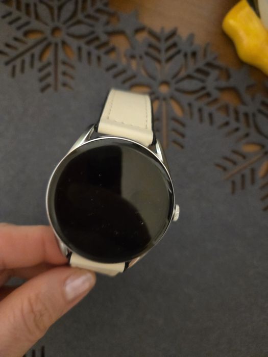 ARMODD Roundz 5 смарт часовник с българско меню.