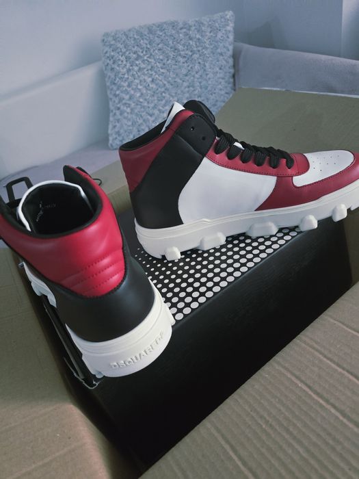 Sneakers pentru barbati din.piele Dsquared2 autentic 100%