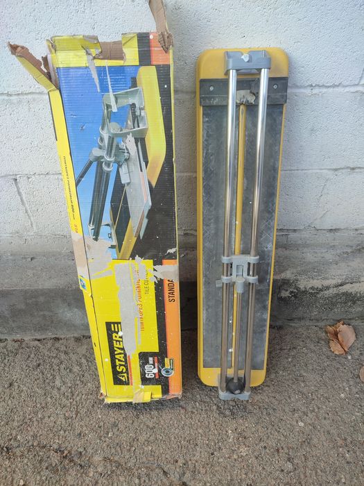 Плиткорез б.у в хорошем состоянии