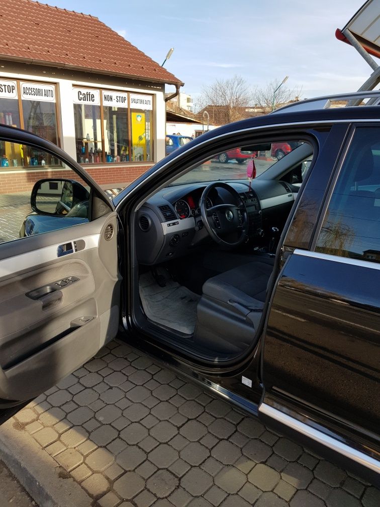 Volkswagen  Toareg  2.5 TDI 2008