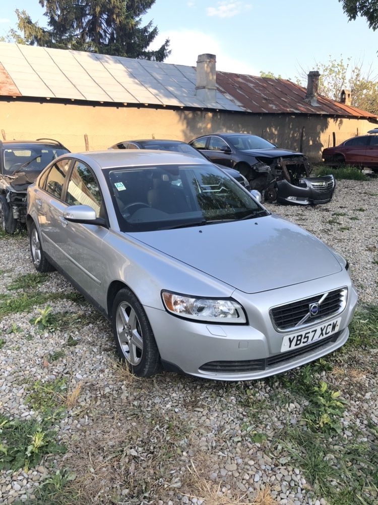 Dezmembrez volvo S40 V50 2004-2012