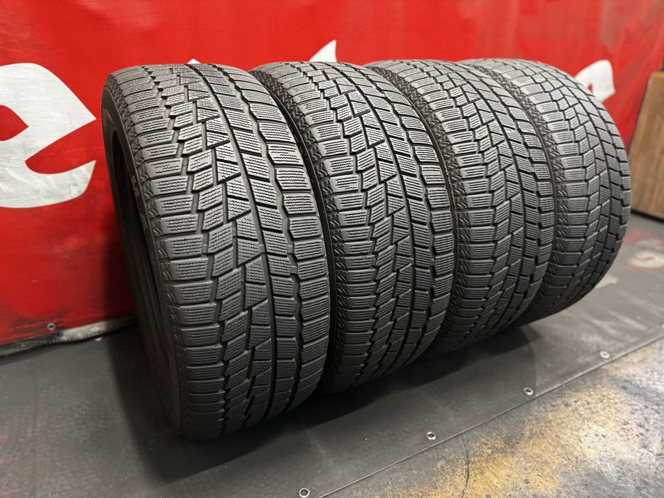 255 55 18, Зимни гуми, Maxxis ArcticTrekker, 4 броя