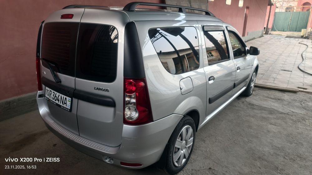 Ваз Lada Largus 2018 probeg 27000km
