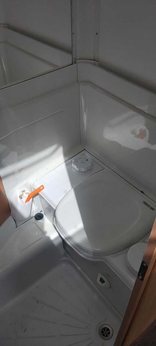 Продава се каравана Cristall Moorea 530BK – 2001 г.