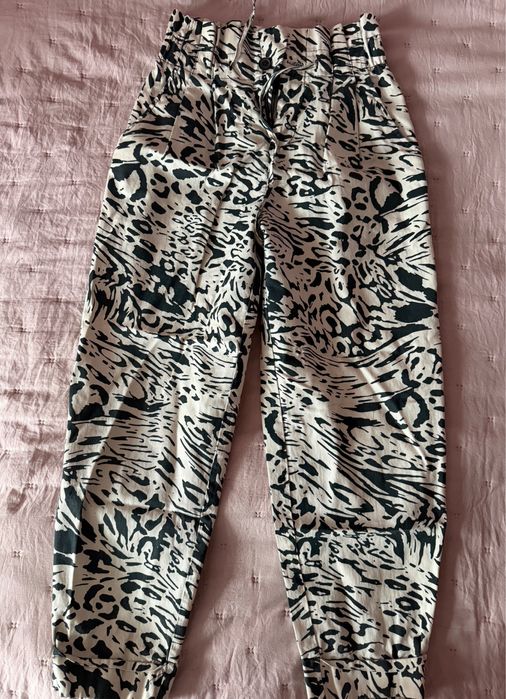 Панталон Bershka в размер С