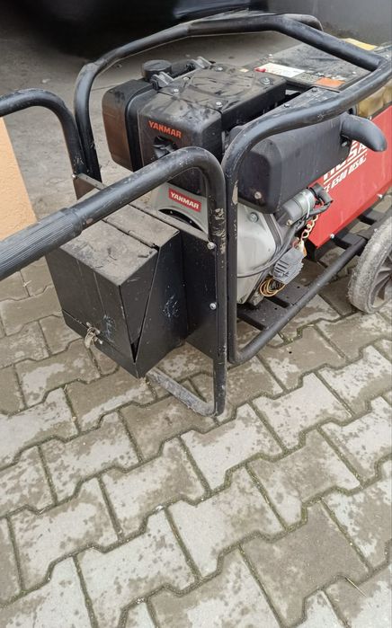 Se vinde generator MOSA DIESEL în stare perfectă de funcționare