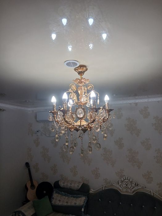 Люстра для дома.