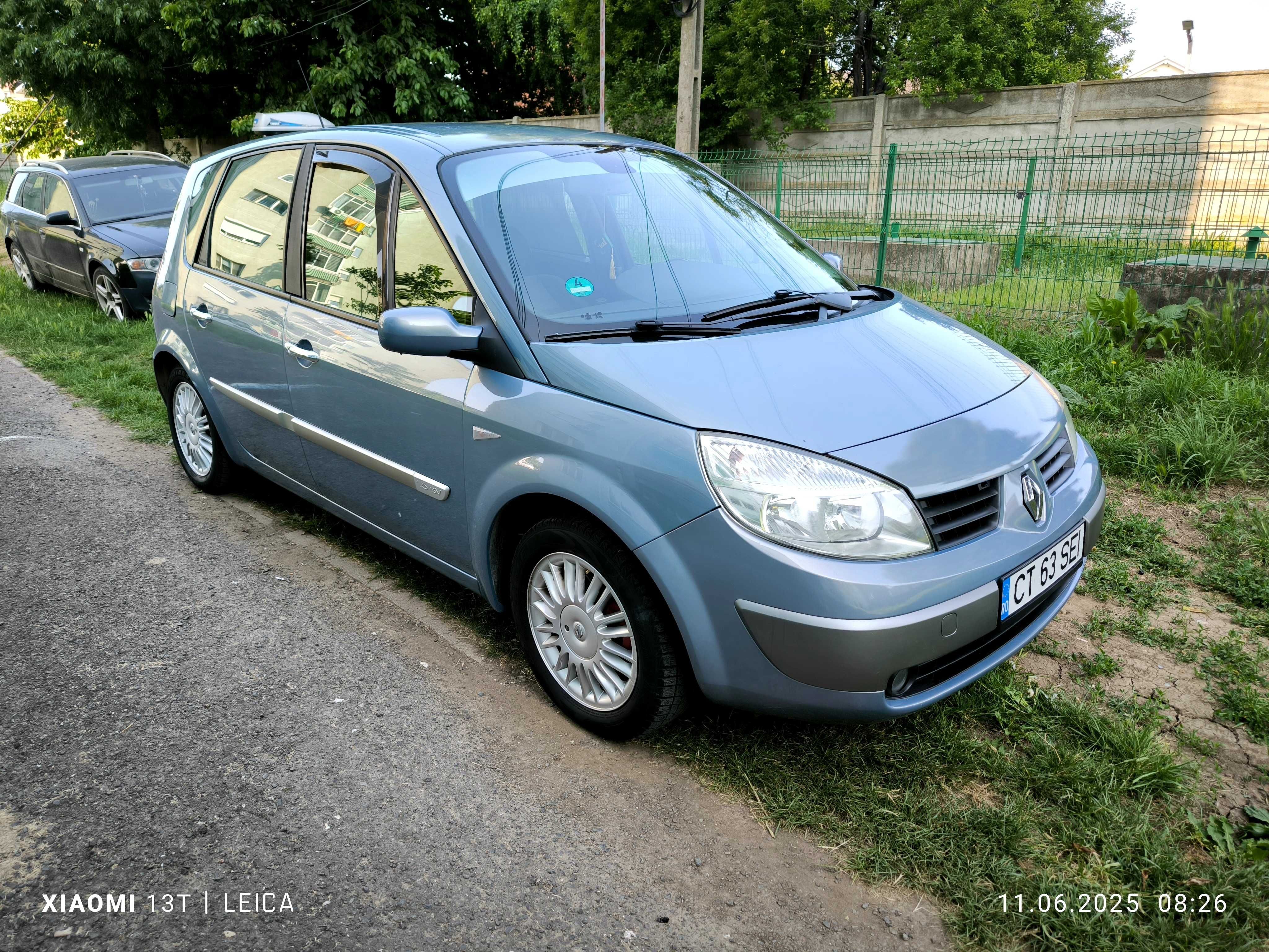 Vând Renault scenic