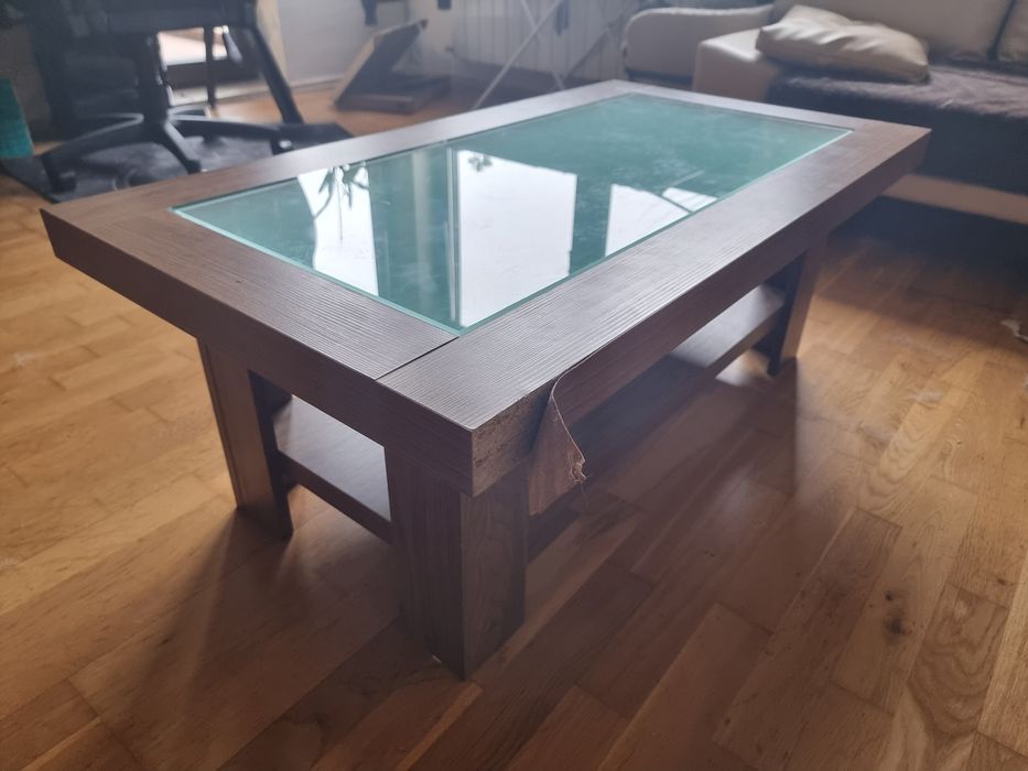 Малка холна маса