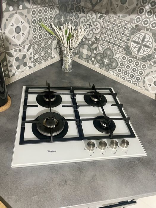 Plita Whirlpool gaz, ca noua!