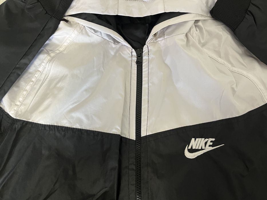 Ветровка на Nike