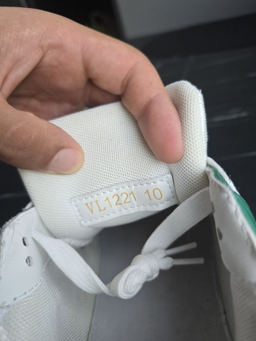 Louis Vuitton Trainer 44