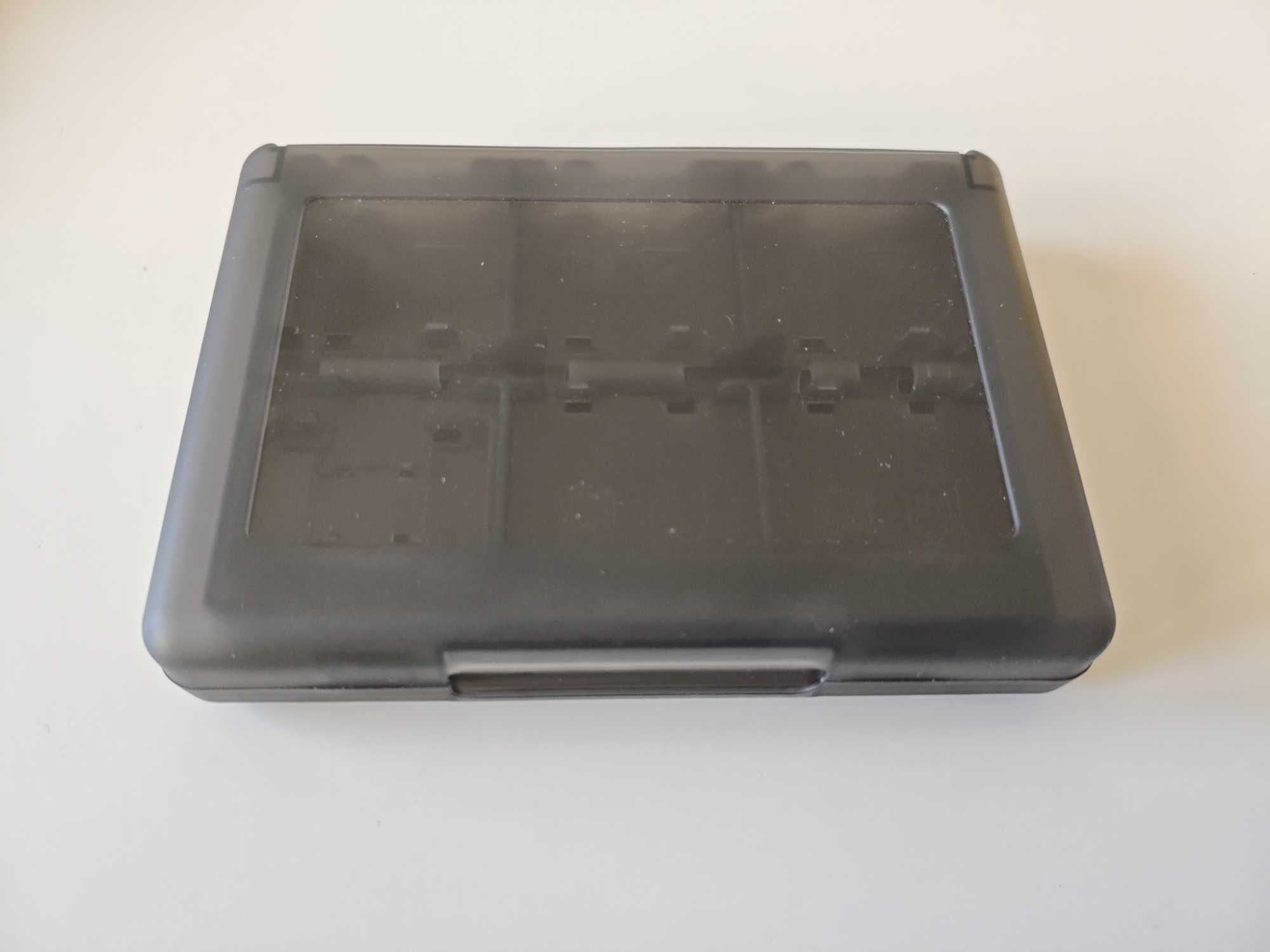 Кутийка за игри за Nintendo 3DS и DS