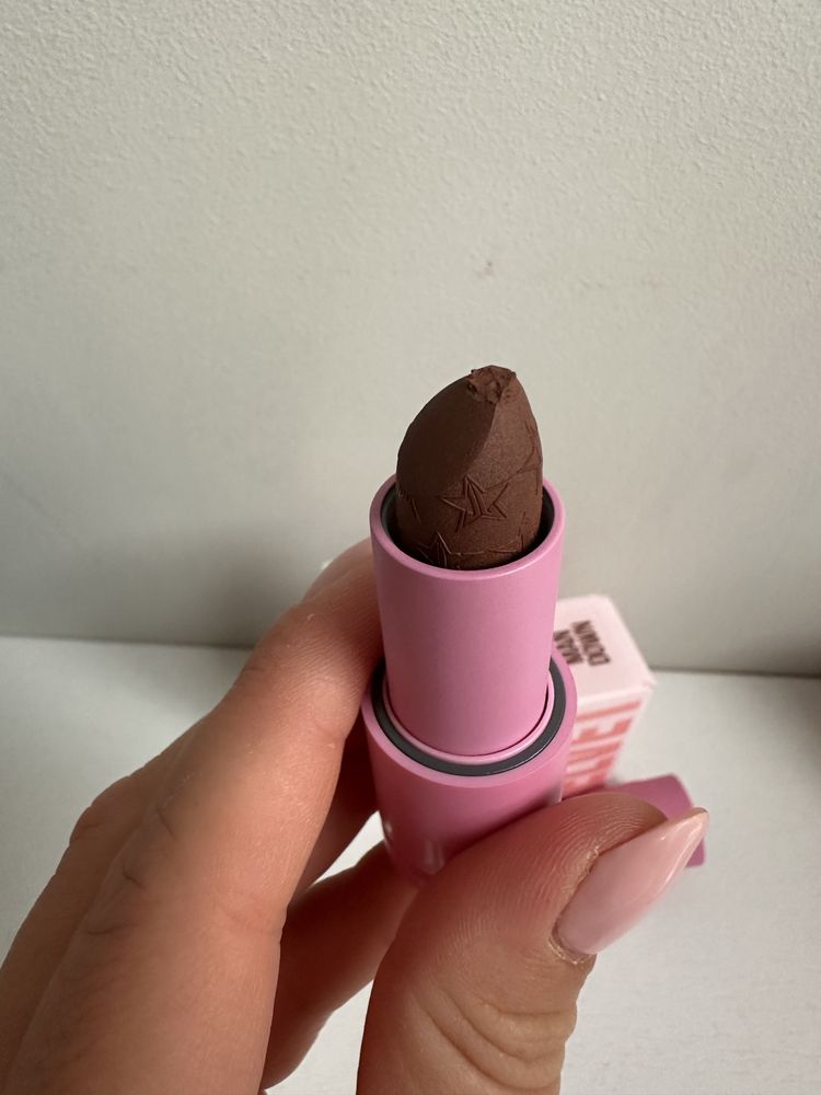 Червило Jeffree Star Velvet trap в цвят Man down