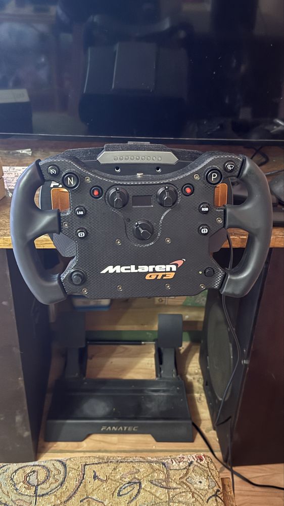 Волан Fanatec McLaren GT3 v2