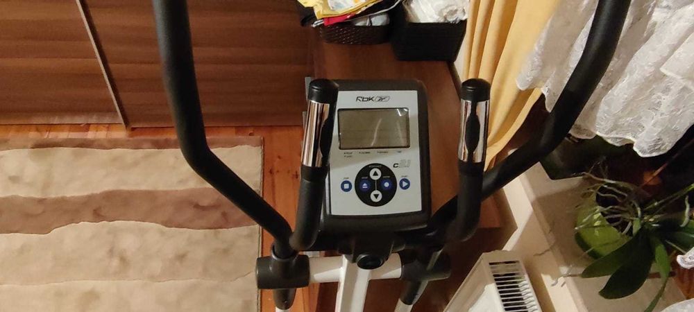 bicicleta eliptica Reebok