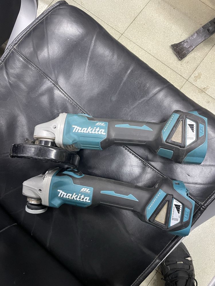 Акумолаторни ъглошлайфи makita DGA511 18v обороти датчик за батерията