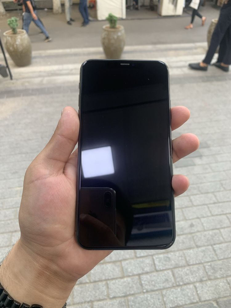 Iphone 11 pro max ideaall