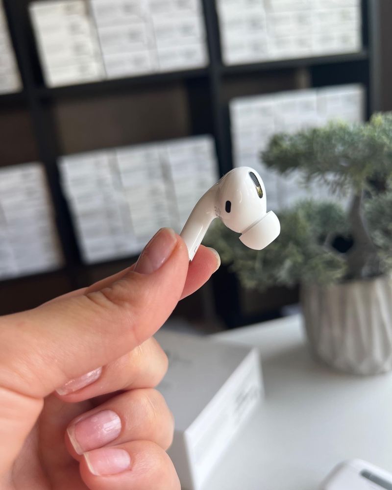 AirPods PRO Lux гарантия и доставка 24/7 O'zb ichida