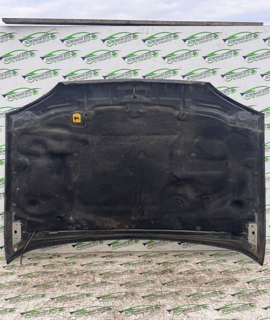Capota motor Ford Fiesta a 4-a generatie