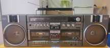 Продавам SHARP GF-700ZD 2 Way Detachable Speakers System