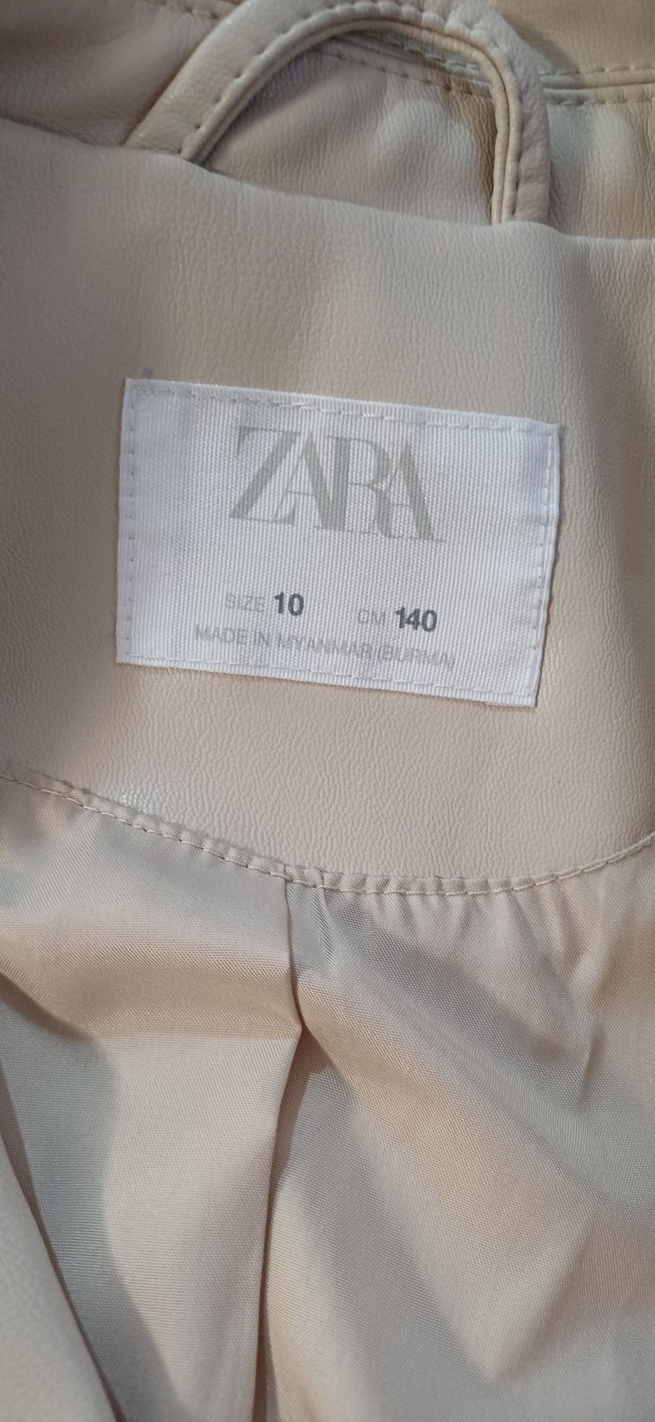 Кожаная куртка Zara