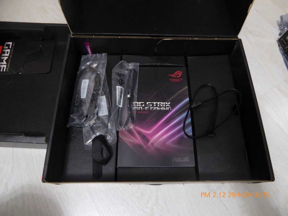 Placa de baza Rog Strix B450-E