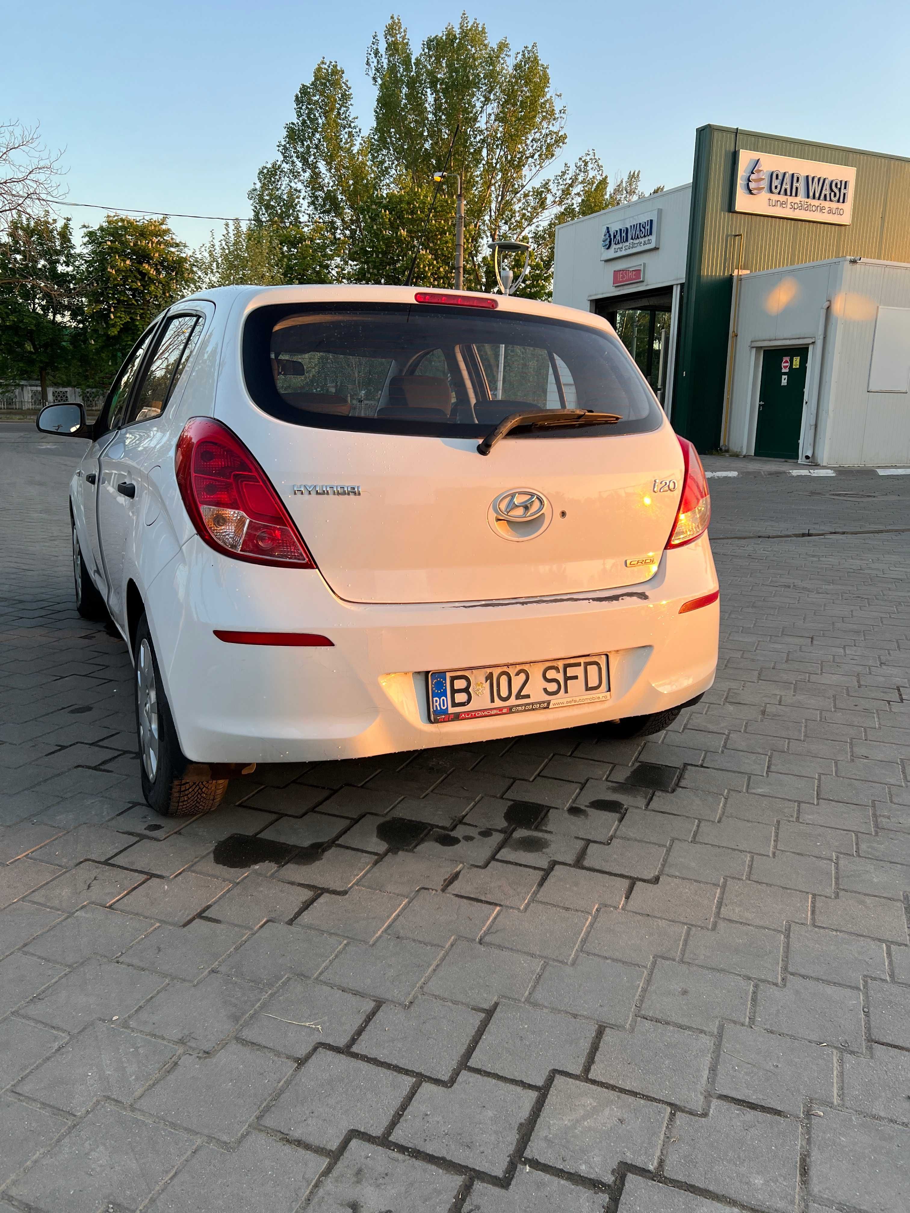 Hyundai i20 2014, 80.000 km reali