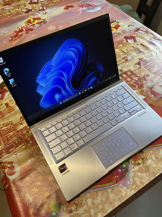 Laptop Premium Asus ZenBook 14