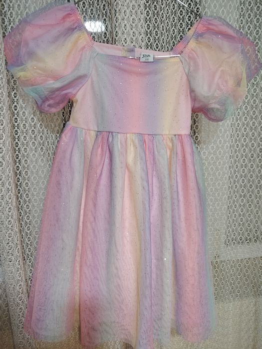 Rochiță  colorată cu sclipici 6 ani