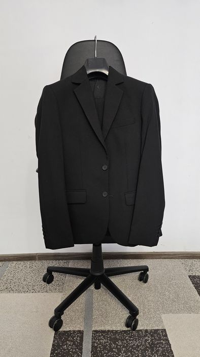 Costum Negru Inedit