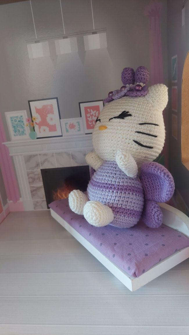 Амигуруми Hello Kitty