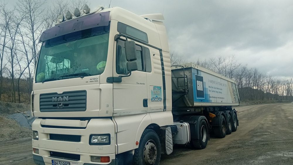 Vând ansamblu basculabil!