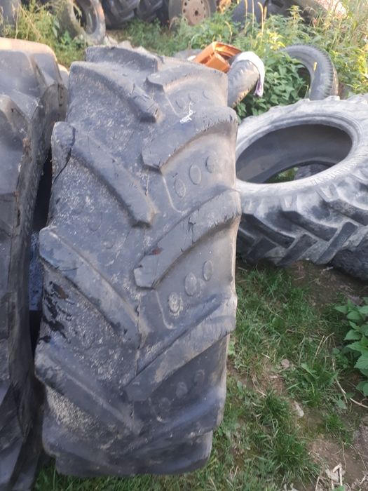 Anvelope tractor 300/70R20