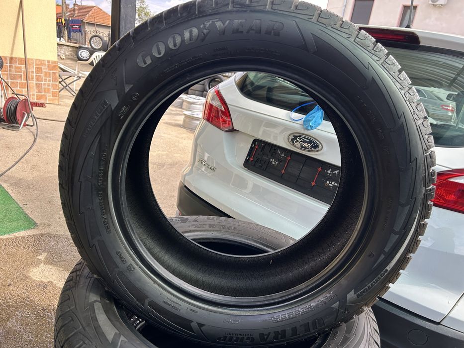 4 зимни гуми goodyear 235 55 18