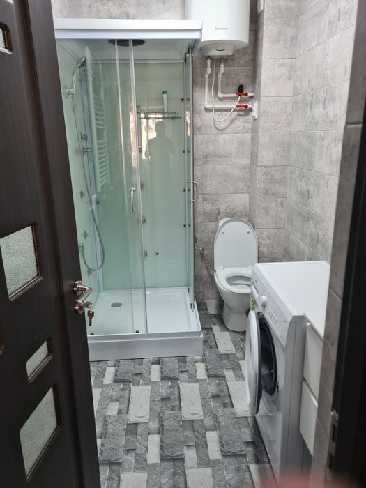 Vând garsoniera complex nou