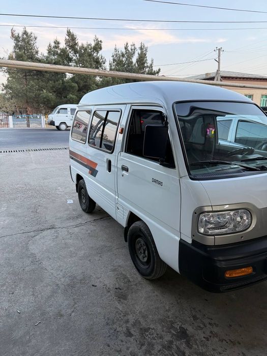 Damas sotiladi 3/4 ta miyatina bor