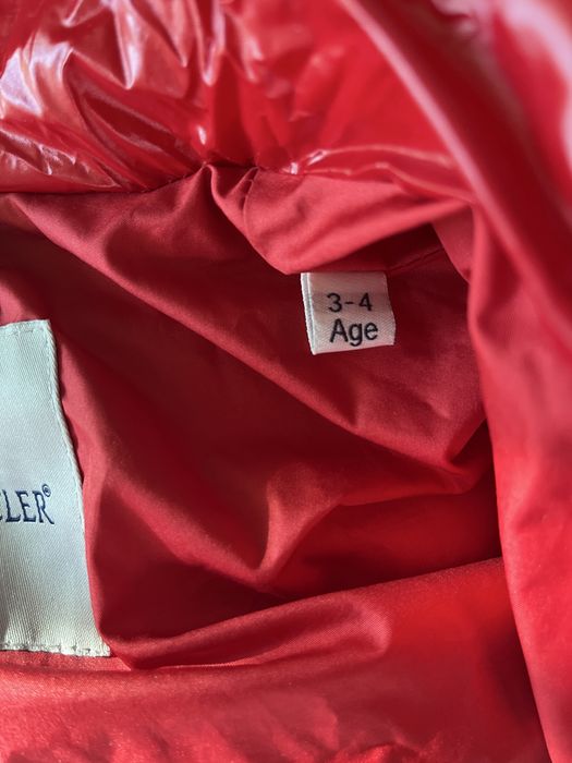 Зимно яке с качула от естествен косъм Moncler