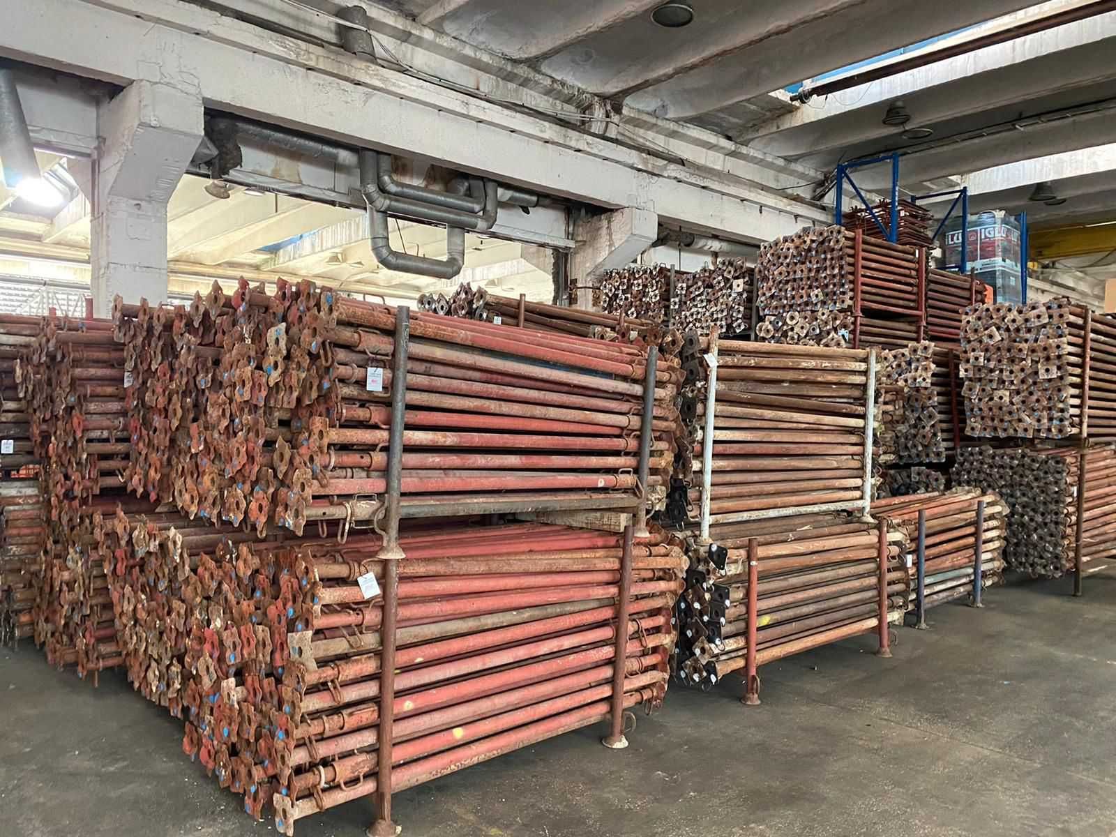 Schele metalice cu podine incluse 460lei/tronson complet