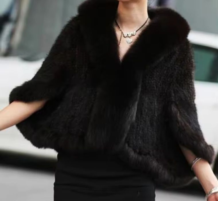 Дамско палто от плетена норка